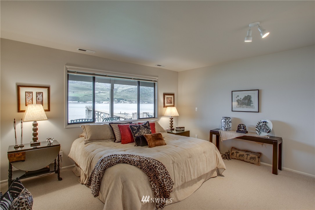 122 Spader Bay Road Chelan, WA 98816 - Photo 24 of 25 Gallery Image 24