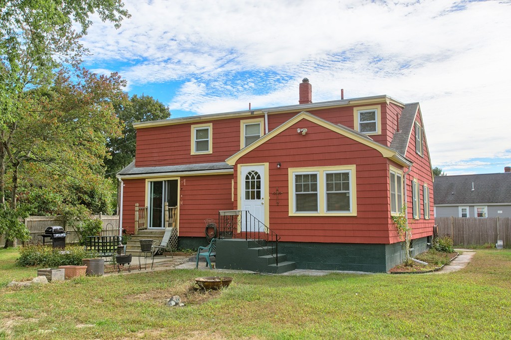 2 Wayside Road Tewksbury, MA 01876 - Photo 1 of 30 Gallery Image 1