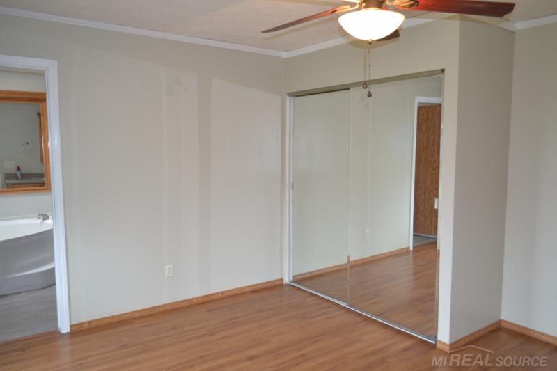 6429 Sheridan Line Road Lexington, MI 48450 - Photo 11 of 27