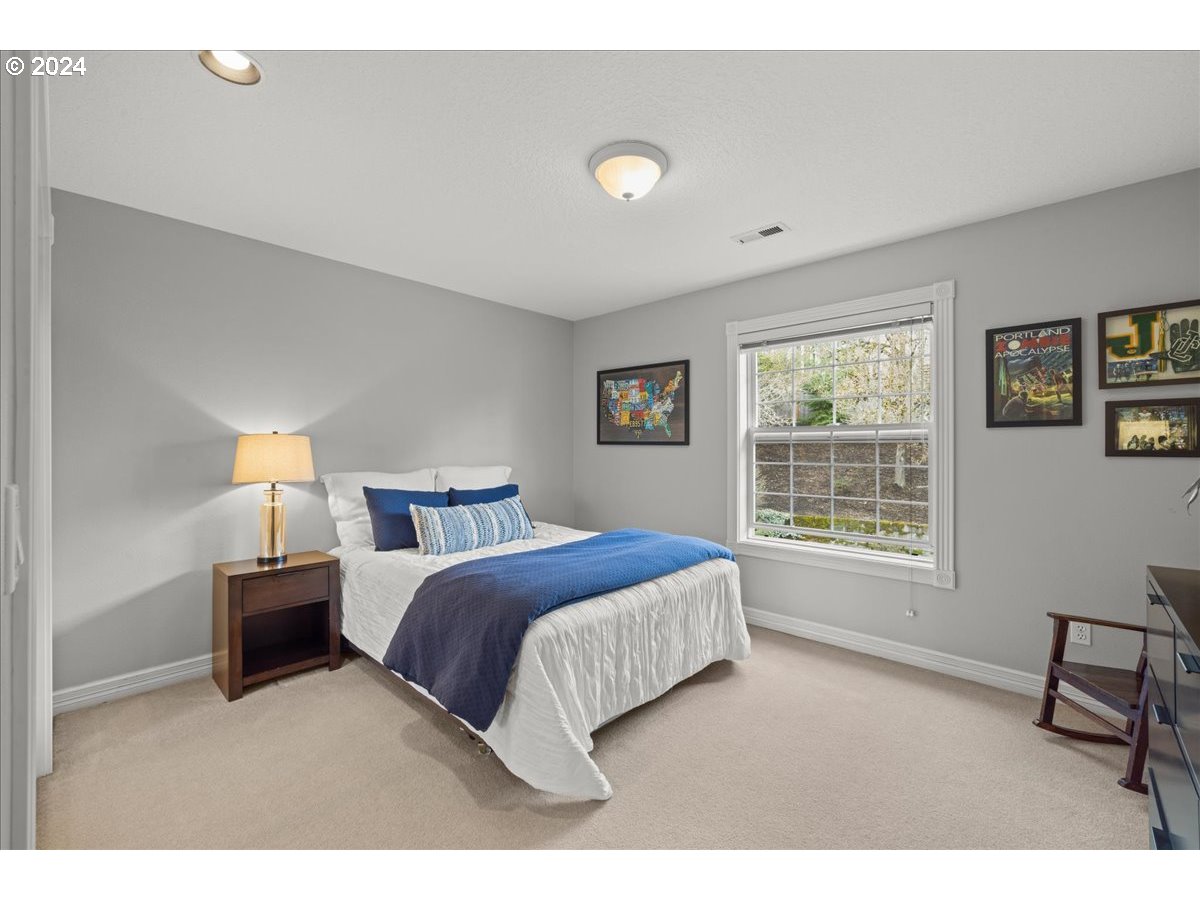 11903 Southwest Aspen Ridge Drive Portland, OR 97224 - Photo 26 of 33 Gallery Image 26