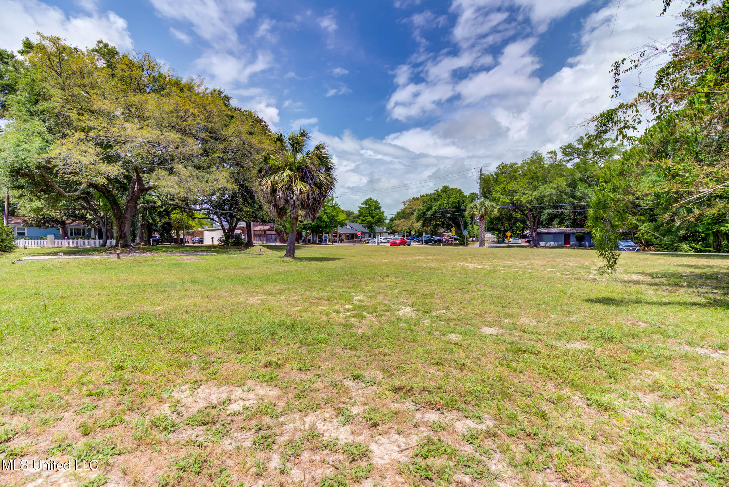 516 Porter Avenue Ocean Springs, MS 39564 - Photo 15 of 19 516 Porter Ave (18)
