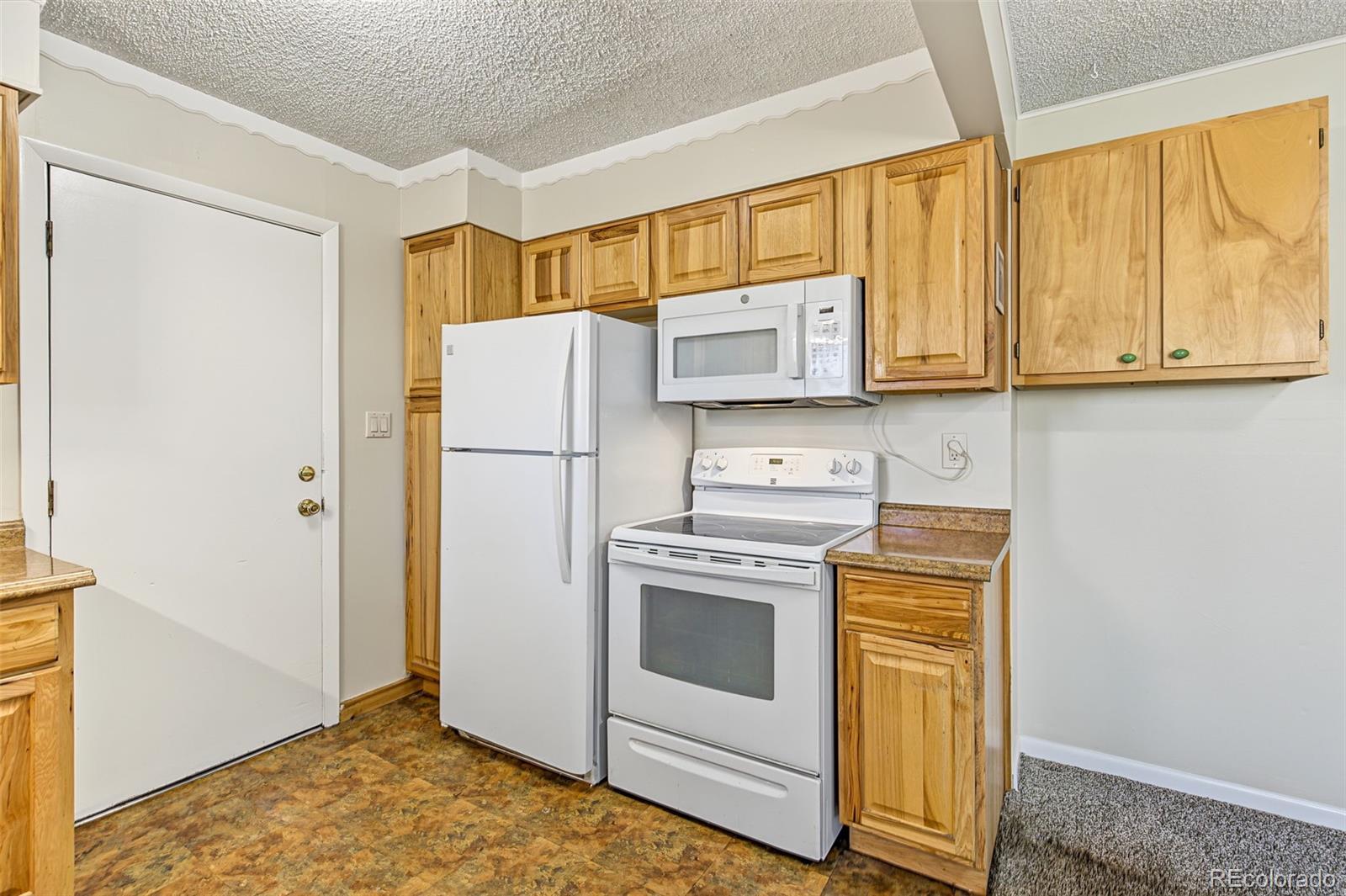 29592 Dorothy Road Evergreen, CO 80439 - Photo 9 of 36 Gallery Image 9