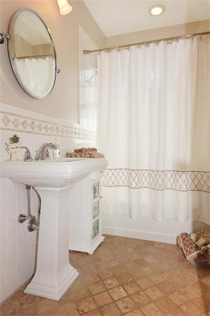 116 Sutherland Road, Unit 8 Boston, MA 02135 - Photo 12 of 15