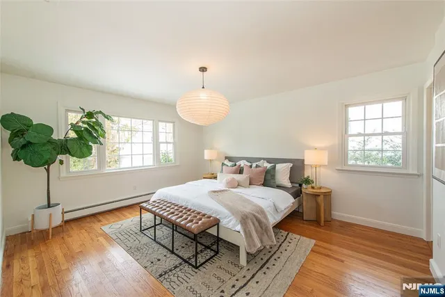 $899,000 | 9 Windermere Road, Montclair, NJ 07043