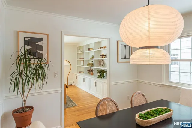 $899,000 | 9 Windermere Road, Montclair, NJ 07043