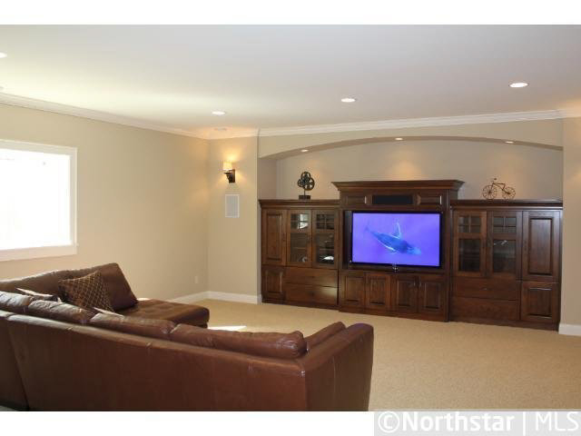 6008 Code Avenue Edina, MN 55436 - Photo 9 of 13
