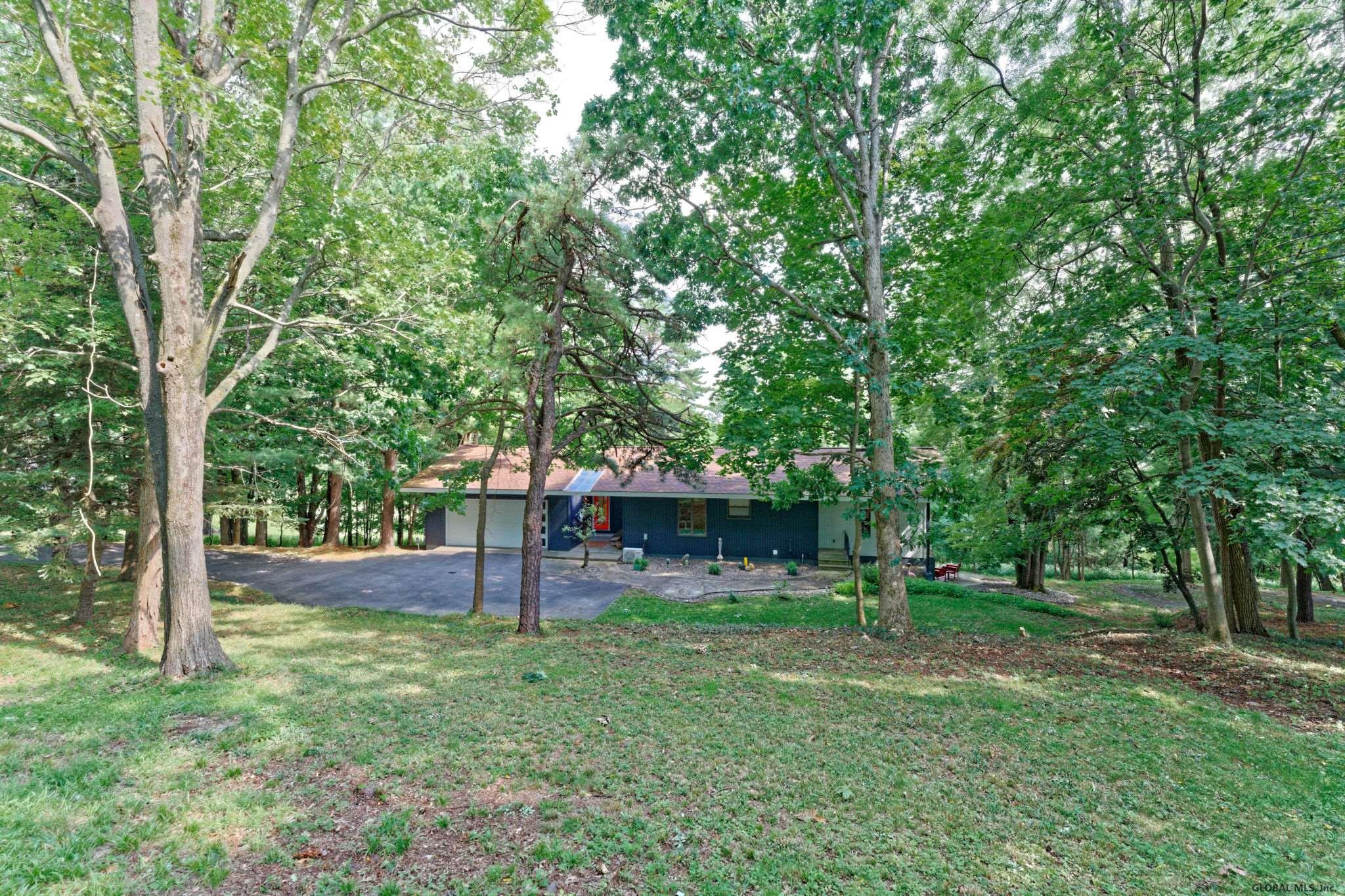 46 E Road Brunswick, NY 12180 - Photo 6 of 42 Photo 6
