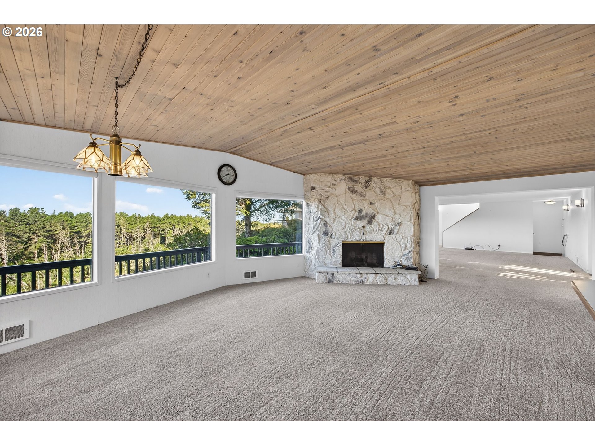 87784 Terrace View Drive Florence, OR 97439 - Photo 13 of 39 Dining Room