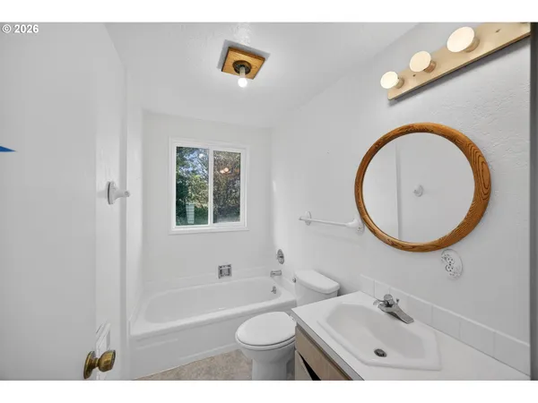 $799,000 | 87784 Terrace View Drive, Florence, OR 97439