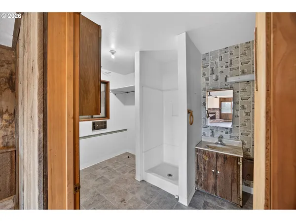 $799,000 | 87784 Terrace View Drive, Florence, OR 97439