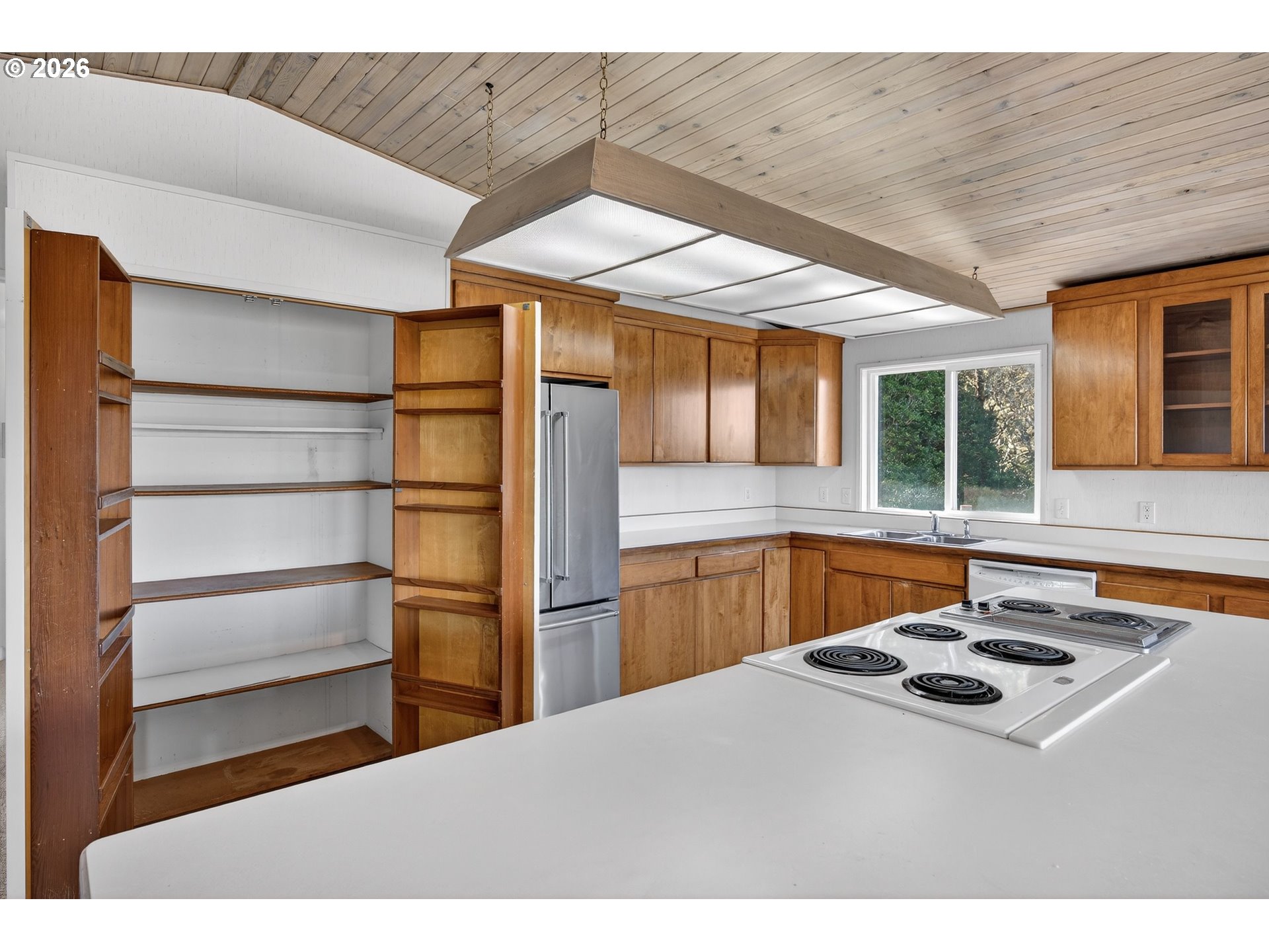 87784 Terrace View Drive Florence, OR 97439 - Photo 10 of 39 Kitchen