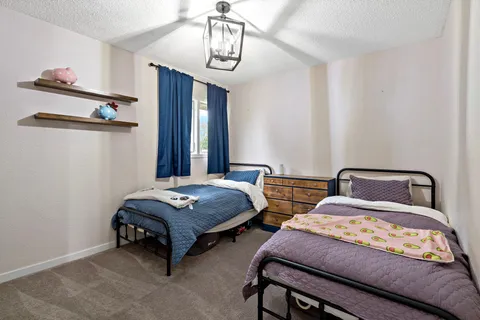 $400,000 | 312 Circle Lane Southeast, St. Michael, MN 55376