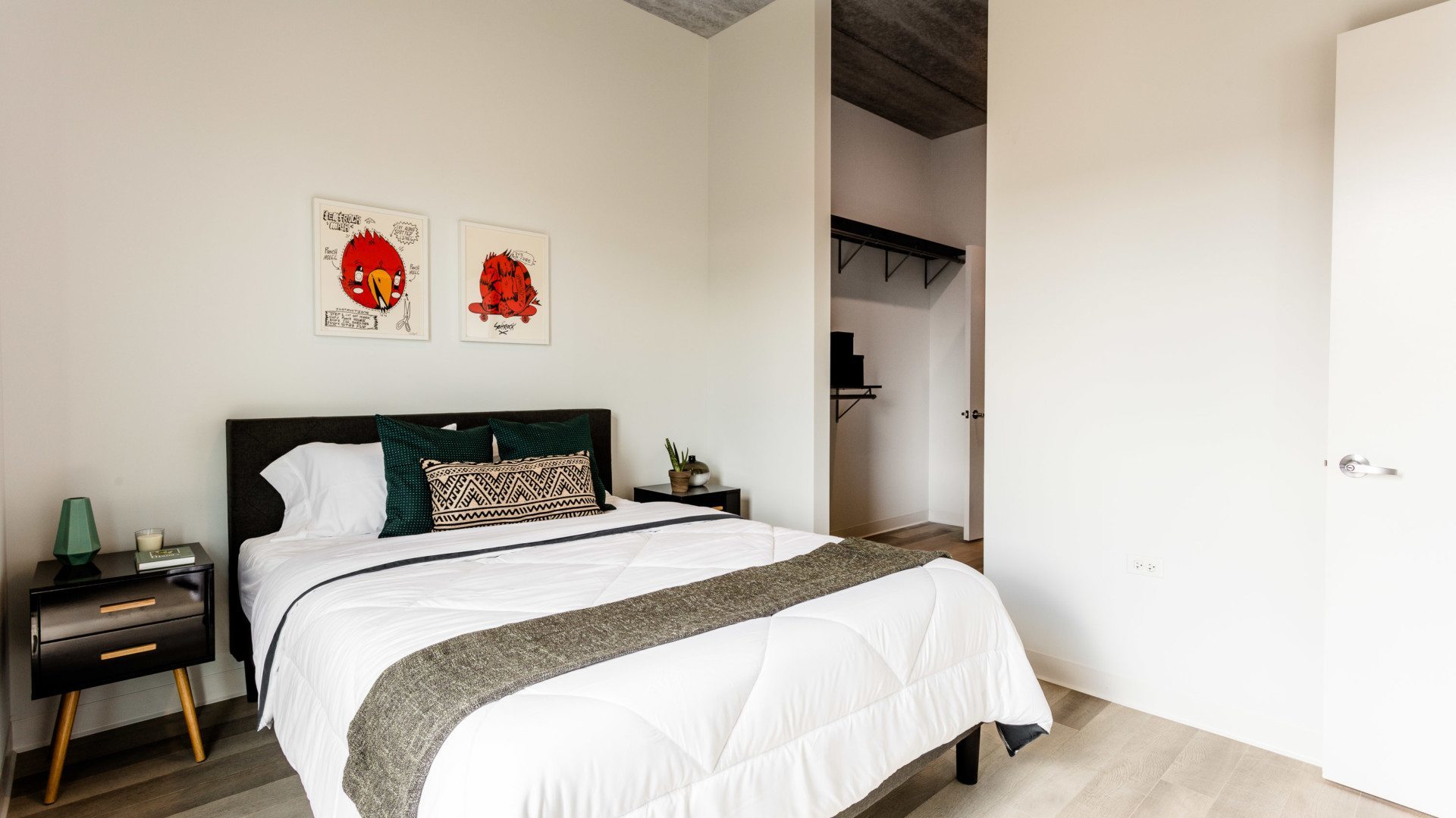 710 West 14th Street, Unit 419 Chicago, IL 60607 - Photo 4 of 10