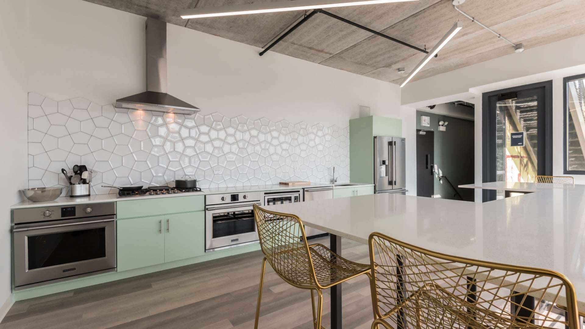 710 West 14th Street, Unit 419 Chicago, IL 60607 - Photo 10 of 10