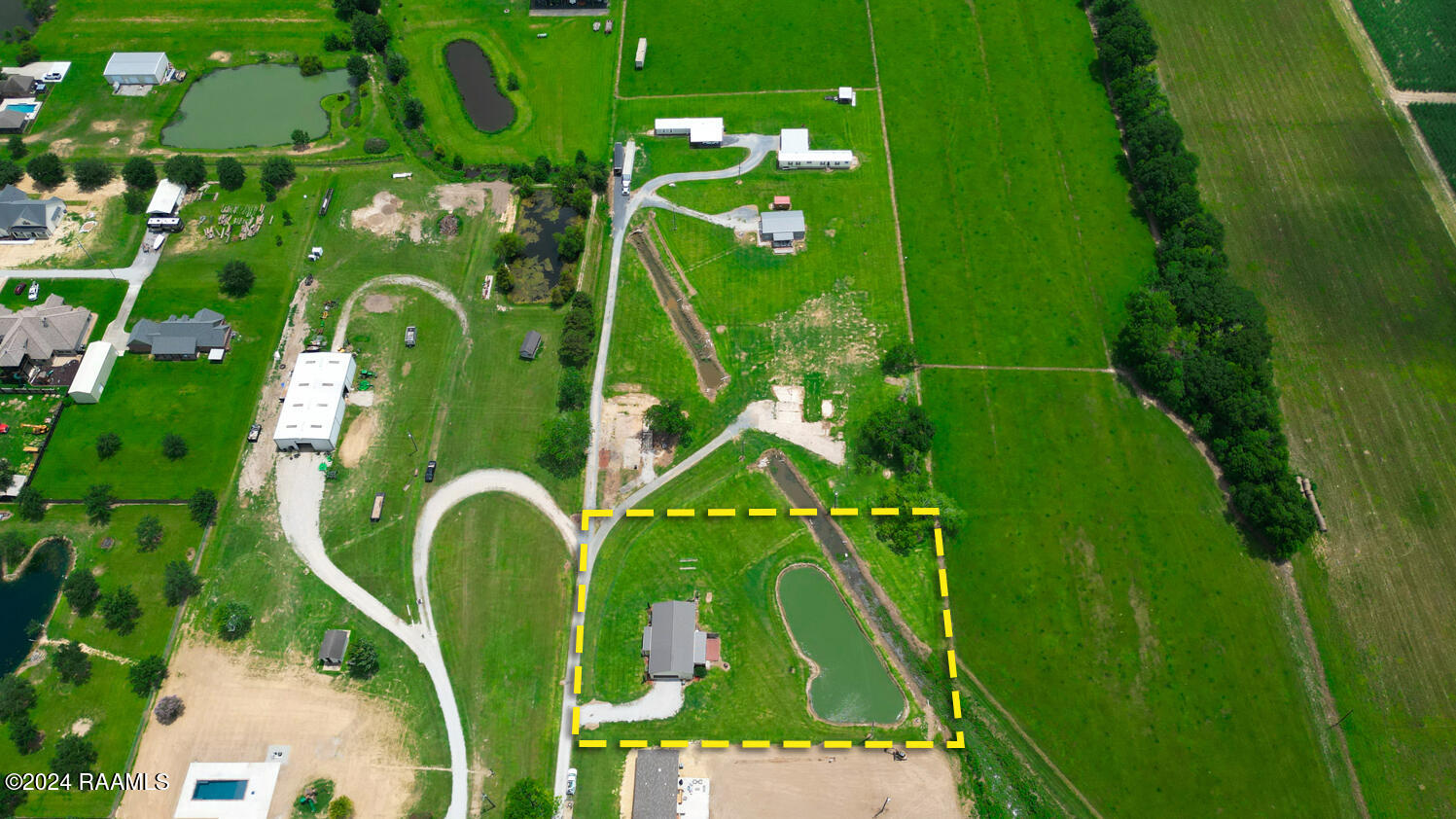 5012 Youngs Private Road Maurice, LA 70555 - Photo 34 of 36 DJI_0017_2024