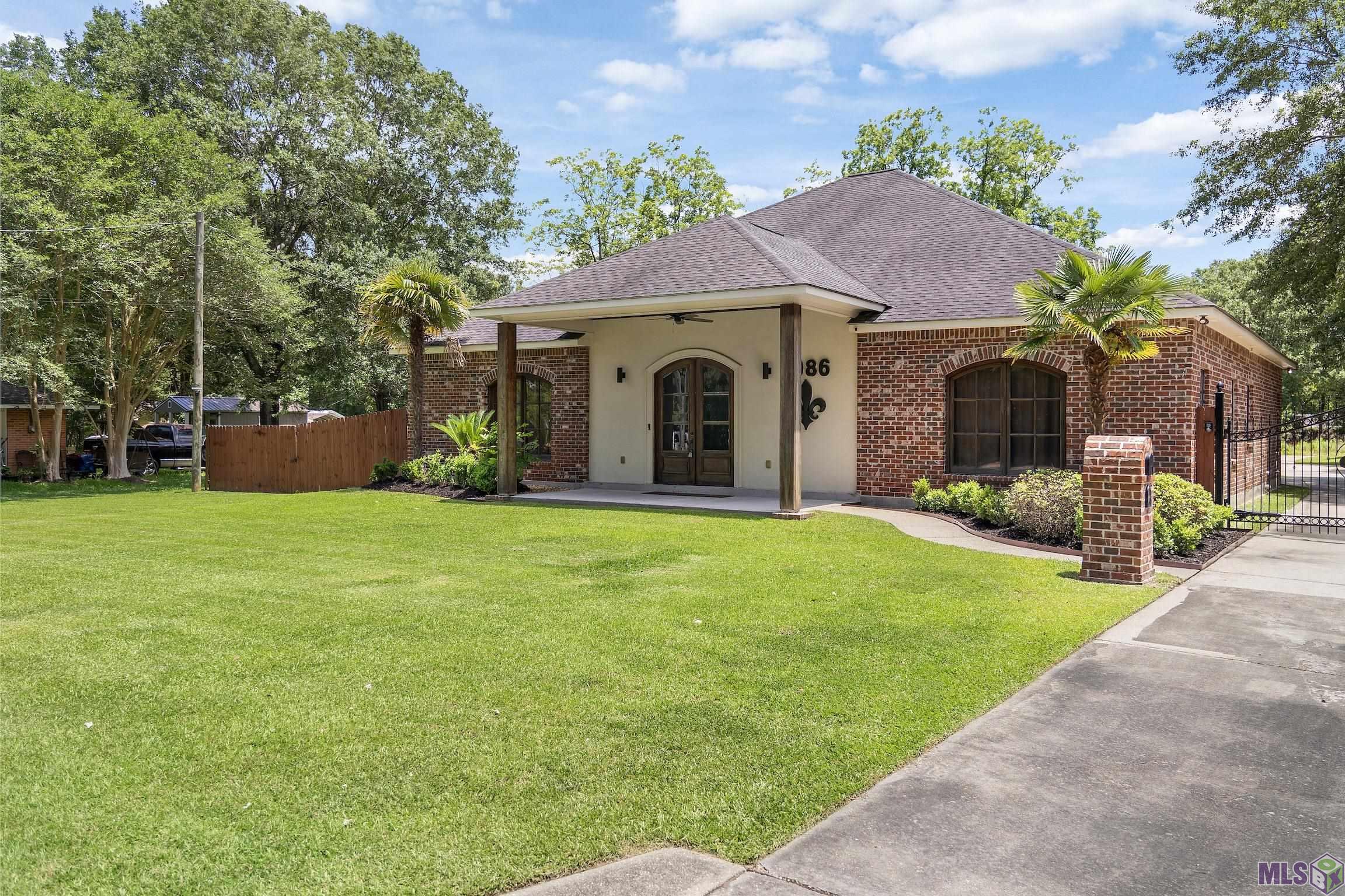 1086 Myrtle Street Baker, LA 70714 - Photo 4 of 38 Gallery Image 4