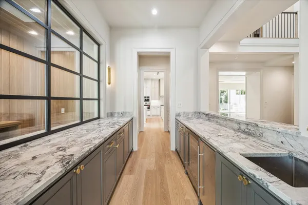 $8,399,000 | 3717 Chevy Chase Drive, Houston, TX 77019