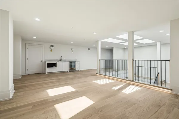 $8,399,000 | 3717 Chevy Chase Drive, Houston, TX 77019