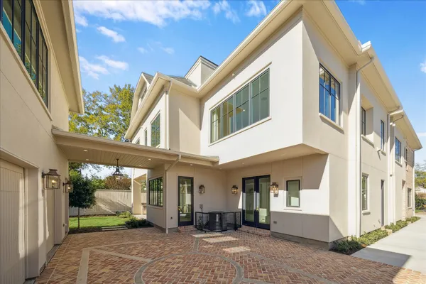 $8,399,000 | 3717 Chevy Chase Drive, Houston, TX 77019