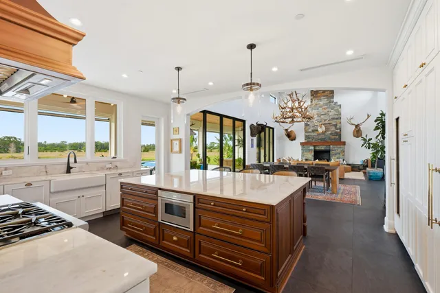 a view of an ocean view