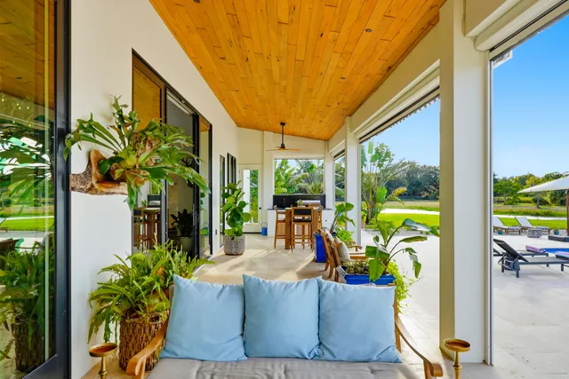 $5,580,000 | 26209 Southwest Jockeys Run, Okeechobee, FL 34974