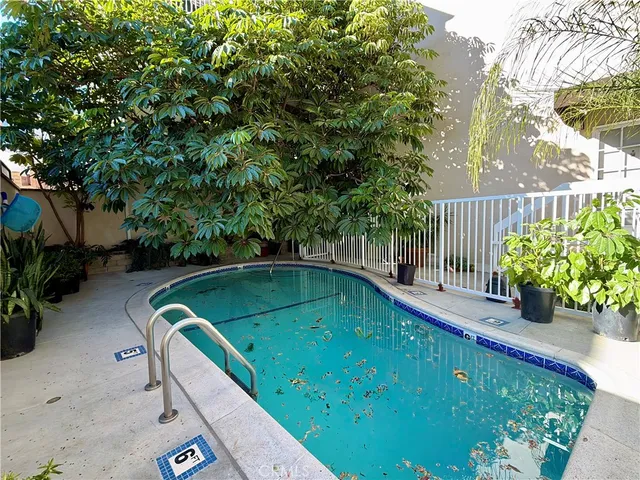 $2,795 | 2266 Cazador Drive, Los Angeles, CA 90065