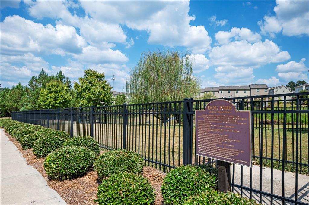 1444 Ridgebend Way Southeast Mableton, GA 30126 - Photo 31 of 34 a view of a houses on a balcony