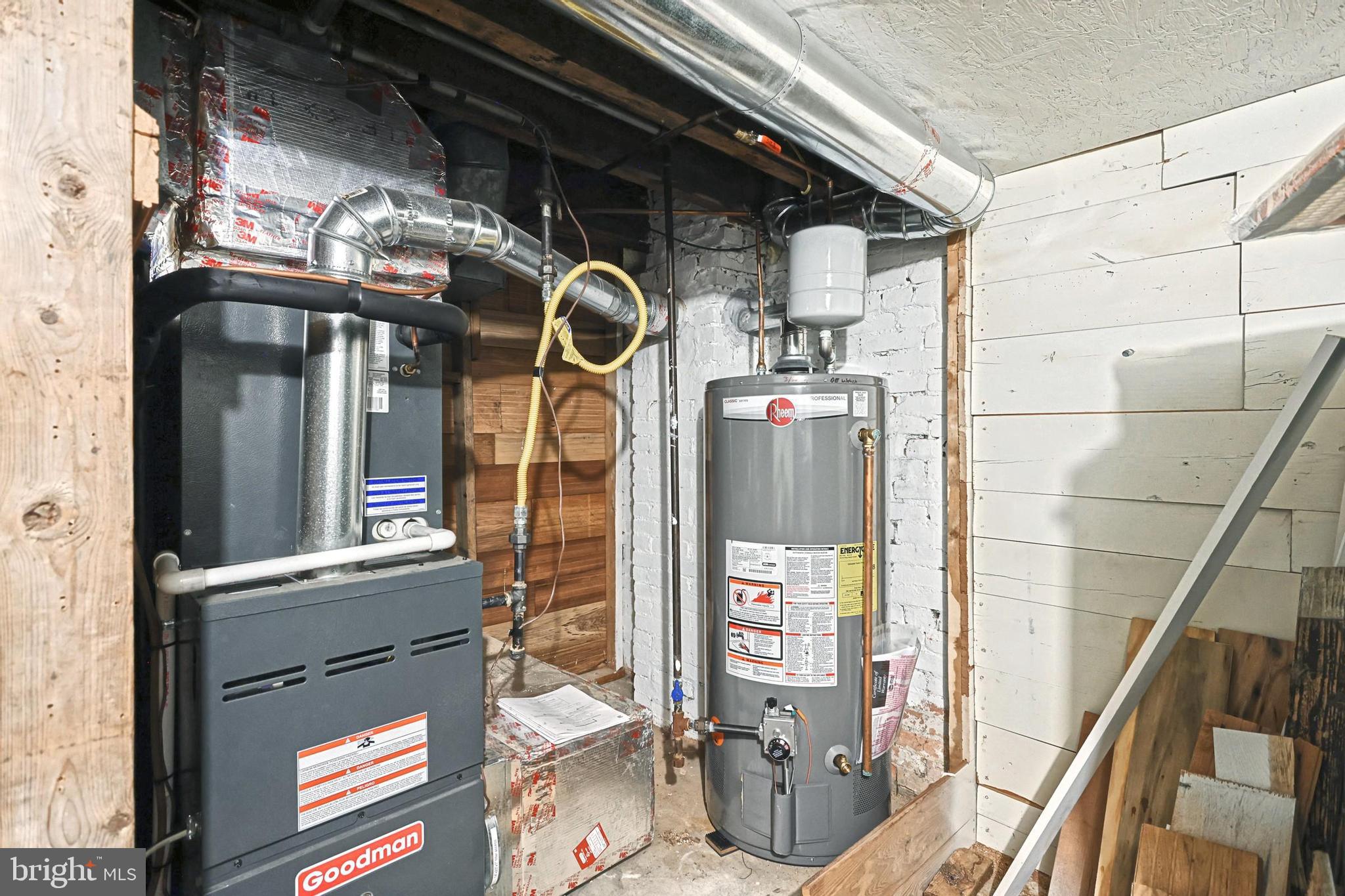 608 Carlisle Street Hanover, PA 17331 - Photo 25 of 28