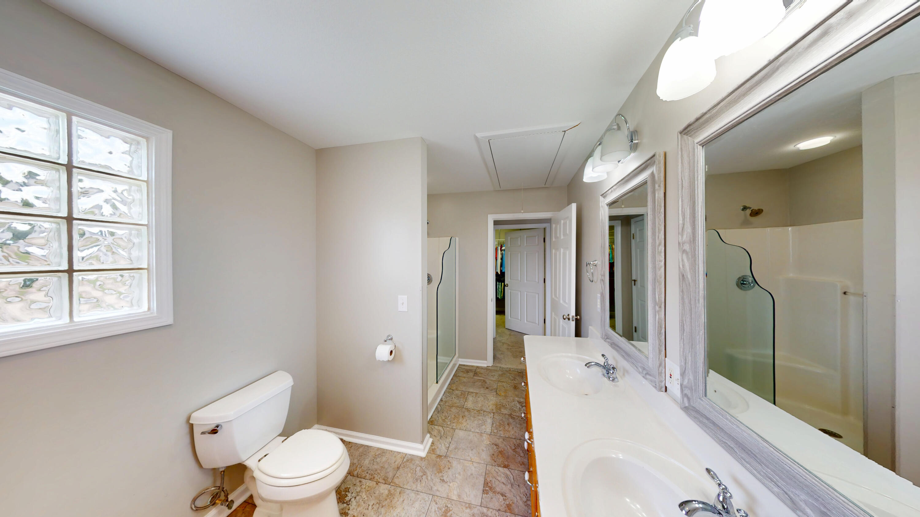 799 Riverbend Drive Dayton, TN 37321 - Photo 18 of 40 15-Master Bathroom 1.5