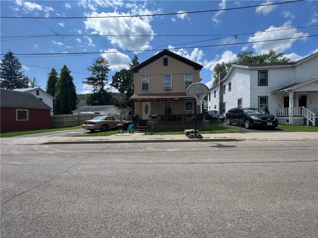 $110,000 | 20 Maple Street, Norwich, NY 13815
