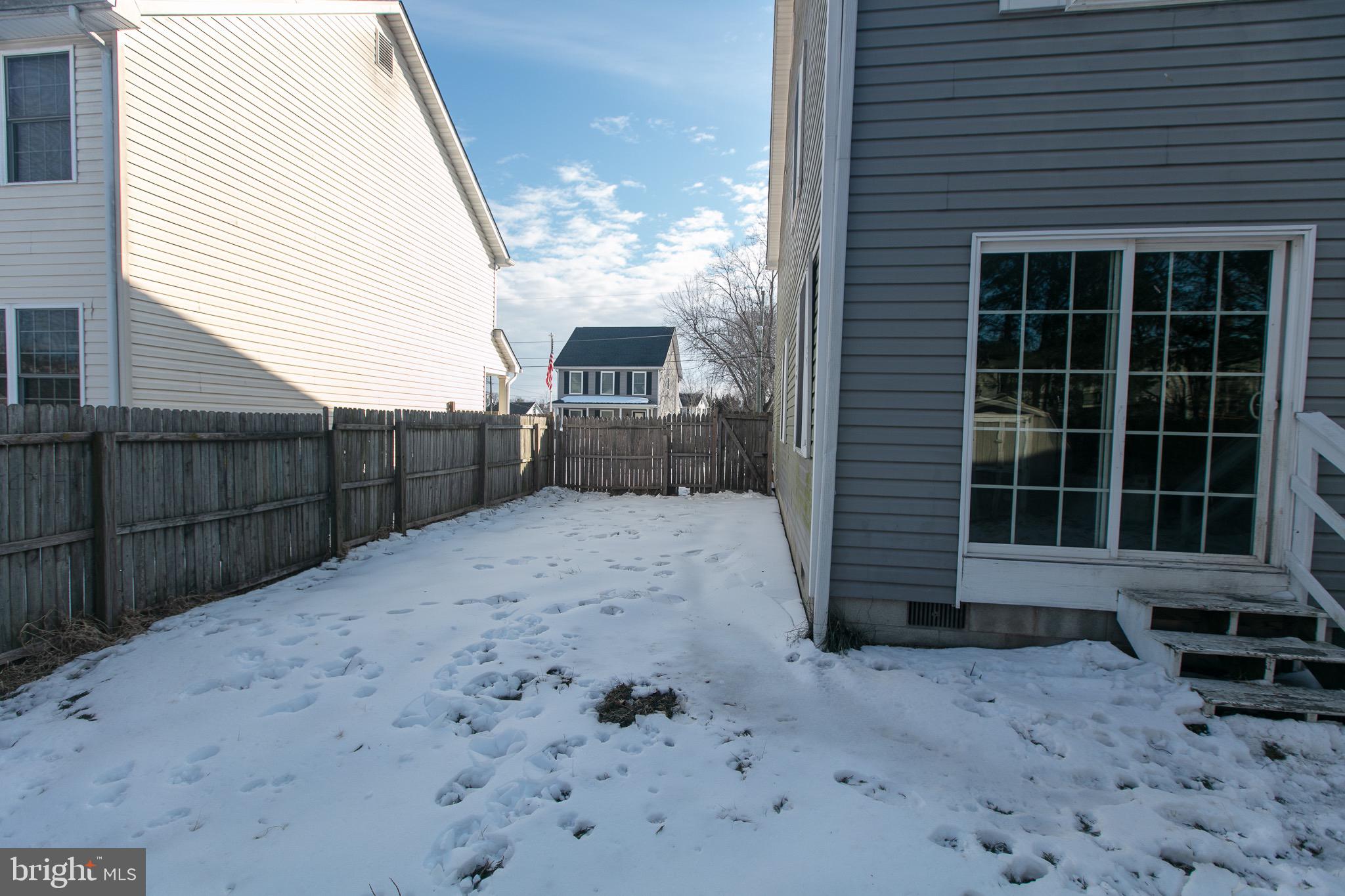 17 Ward Street Harrington, DE 19952 - Photo 4 of 34 a view of a backyard