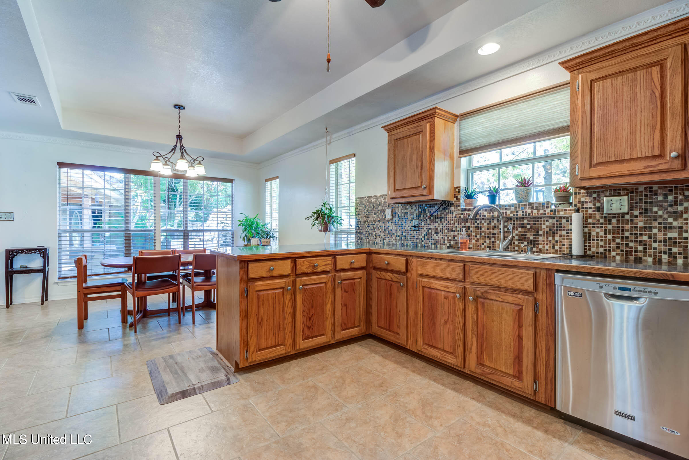 100 Maple Cove Long Beach, MS 39560 - Photo 14 of 52 100 Maple Cove (27)