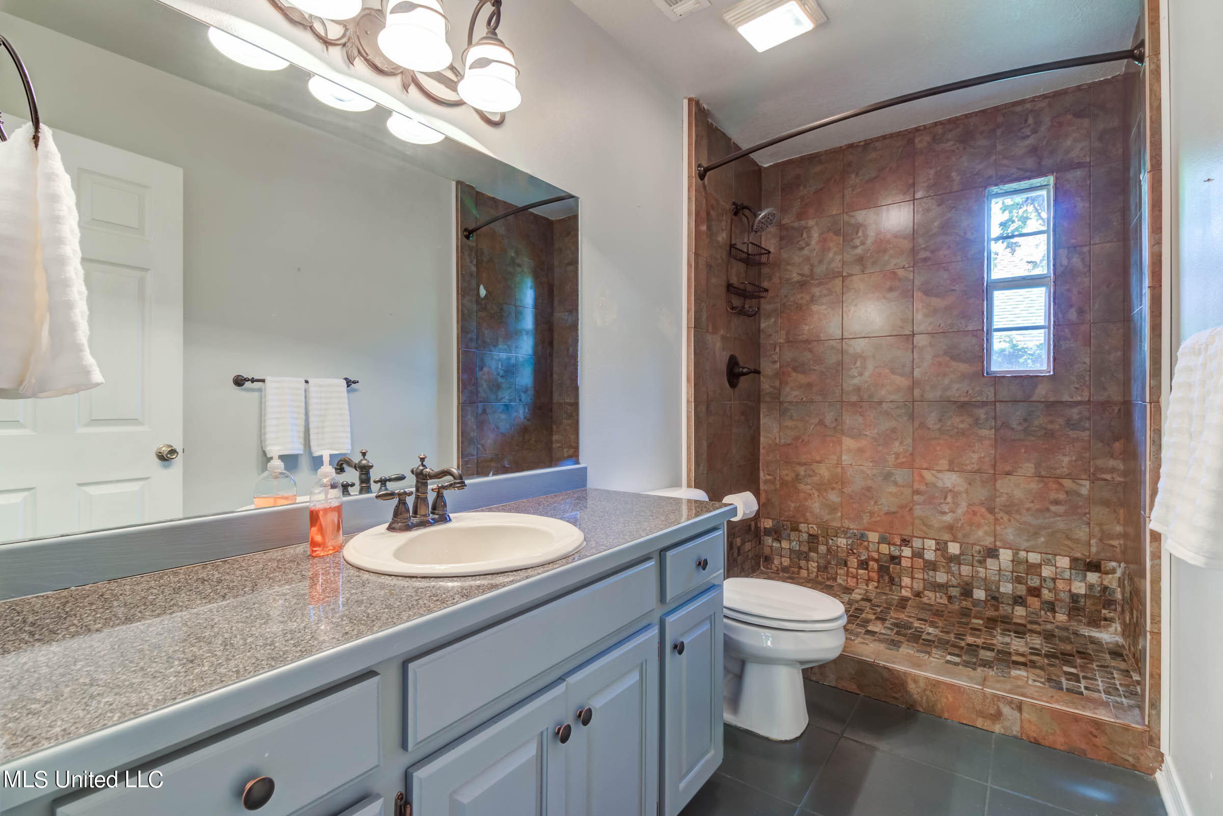 100 Maple Cove Long Beach, MS 39560 - Photo 18 of 52 100 Maple Cove (33)