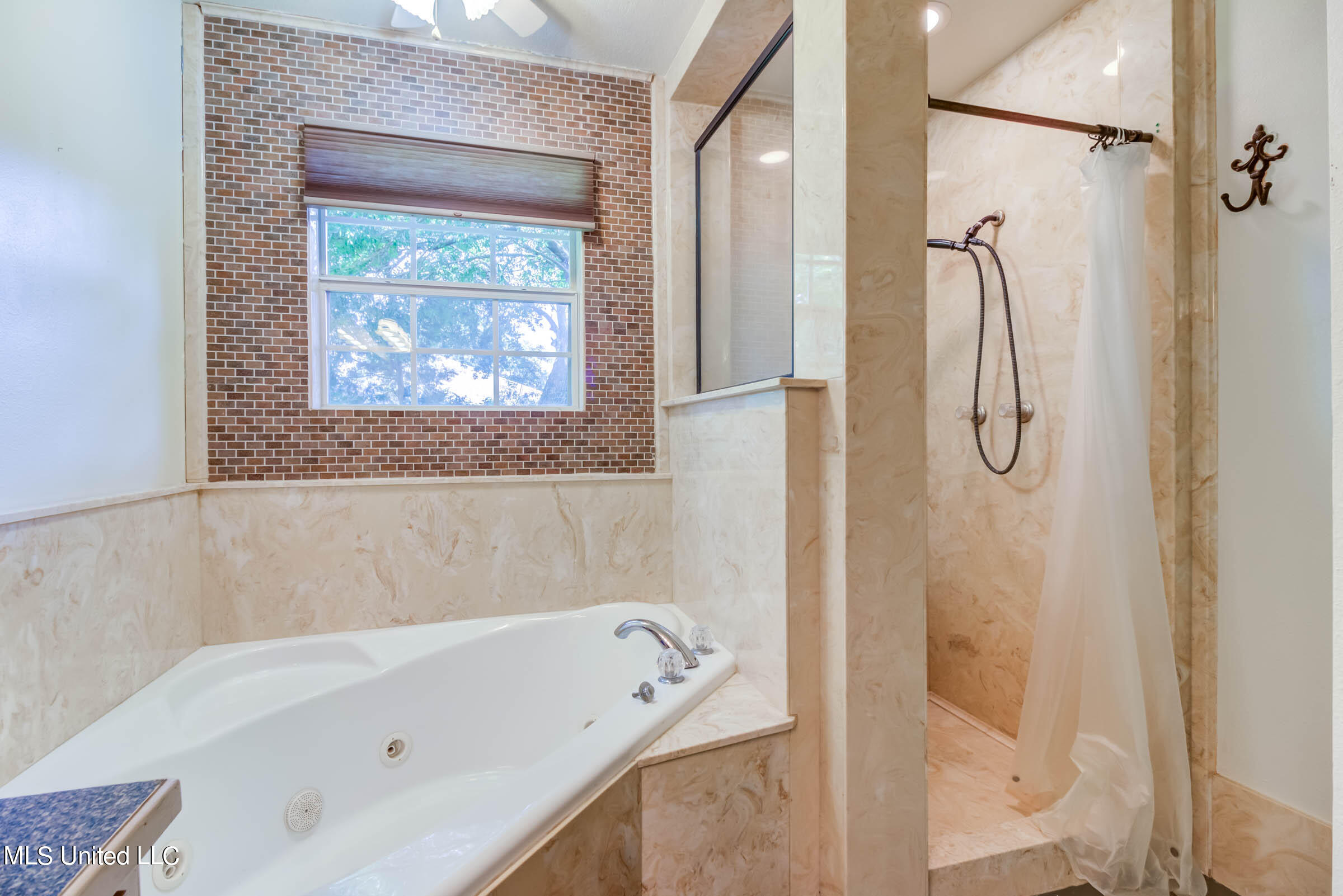 100 Maple Cove Long Beach, MS 39560 - Photo 23 of 52 100 Maple Cove (42)