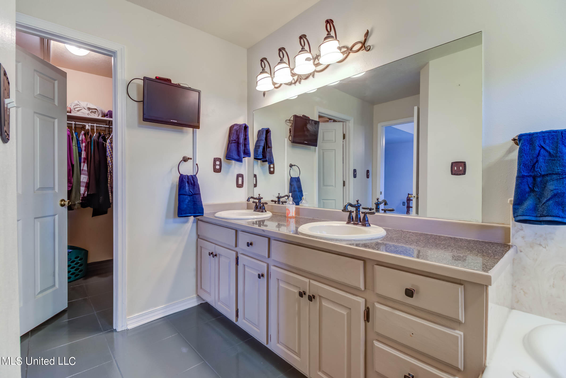 100 Maple Cove Long Beach, MS 39560 - Photo 24 of 52 100 Maple Cove (45)