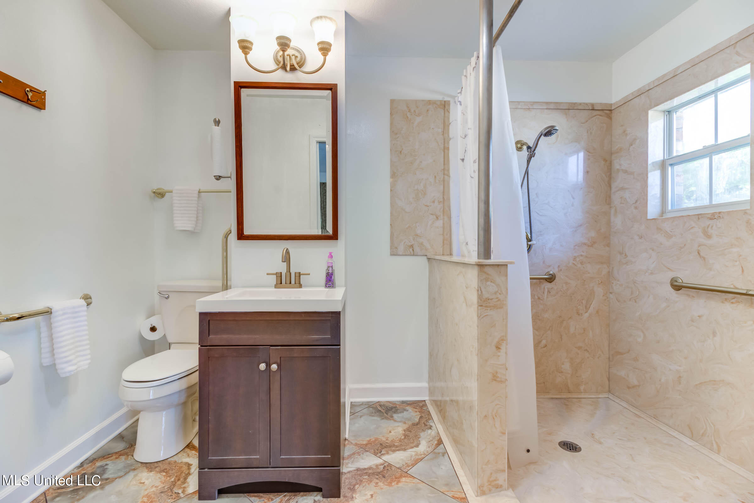 100 Maple Cove Long Beach, MS 39560 - Photo 32 of 52 100 Maple Cove (54)