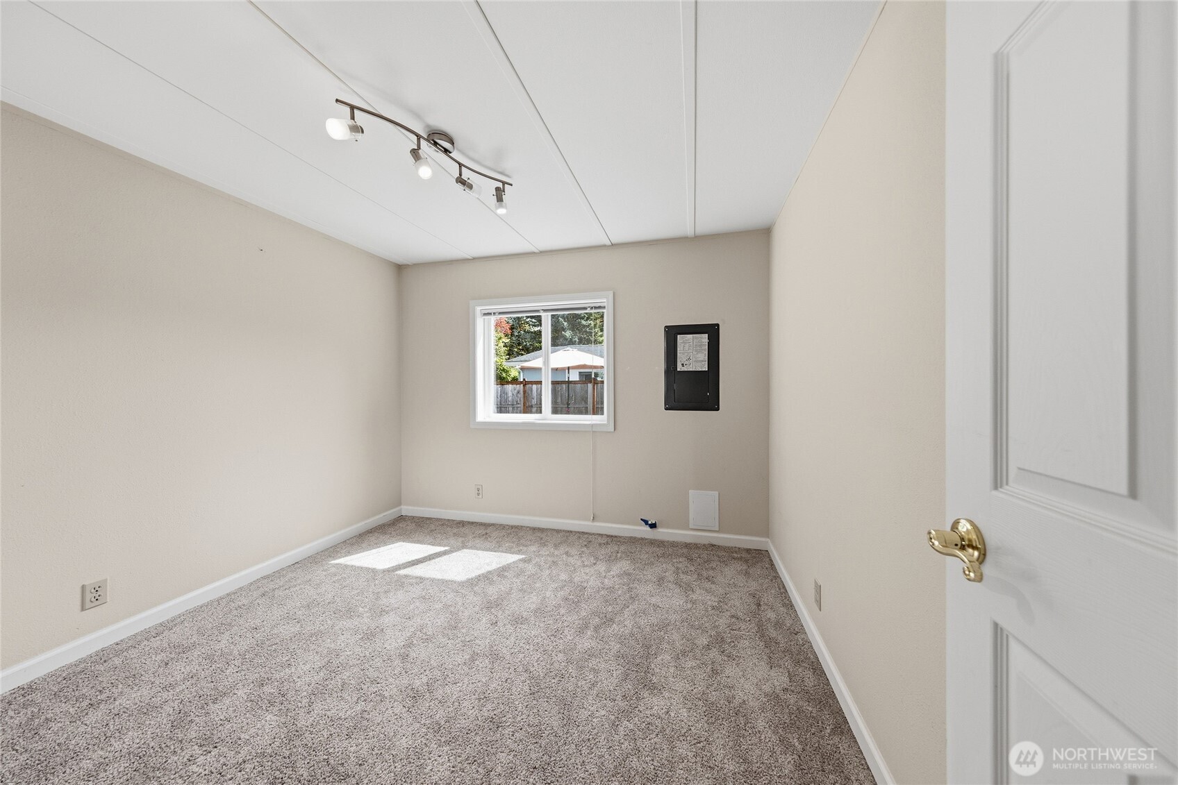 23807 7th Place West Bothell, WA 98021 - Photo 17 of 30