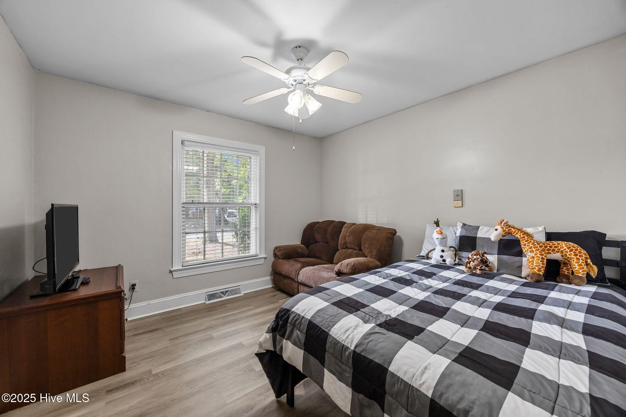 320 Prince Road Greenville, NC 27858 - Photo 18 of 49 33-web-or-mls-IMG_1240