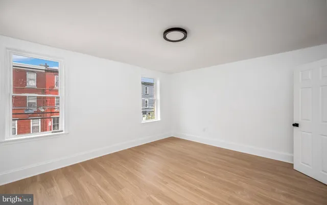 $1,870 | 2042 East Somerset Street, Philadelphia, PA 19134