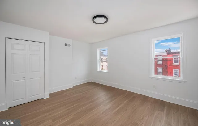 $1,870 | 2042 East Somerset Street, Philadelphia, PA 19134