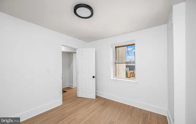 $1,870 | 2042 East Somerset Street, Philadelphia, PA 19134