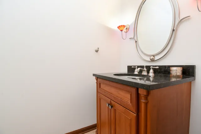 $975,000 | 307 Anne Court, Prospect Heights, IL 60070