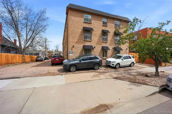 $220,000 | 148 South Emerson Street, Unit 104, Denver, CO 80209