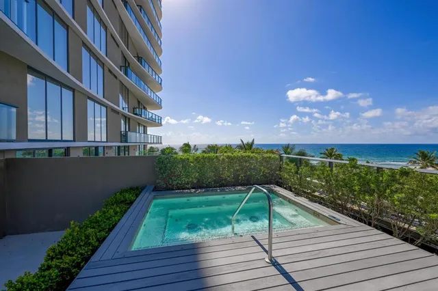 $2,480,000 | 730 North Ocean Boulevard, Unit 405, Pompano Beach, FL 33062