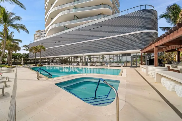 $2,480,000 | 730 North Ocean Boulevard, Unit 405, Pompano Beach, FL 33062