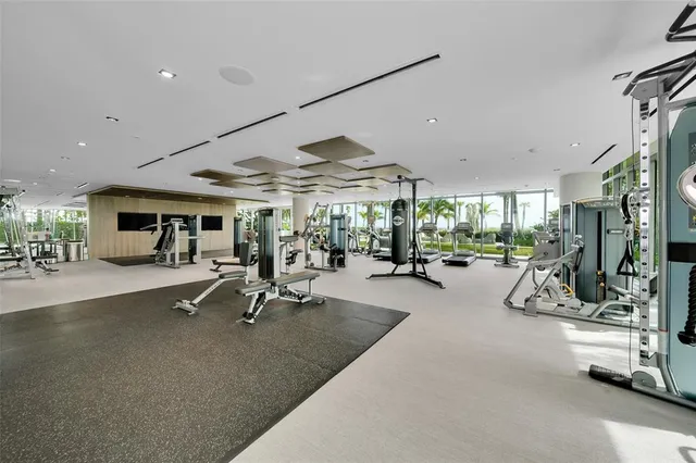 $2,480,000 | 730 North Ocean Boulevard, Unit 405, Pompano Beach, FL 33062