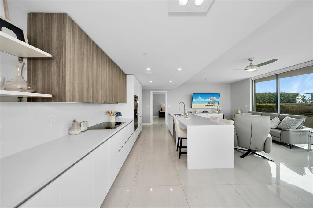 730 North Ocean Boulevard, Unit 405 Pompano Beach, FL 33062 - Photo 8 of 47