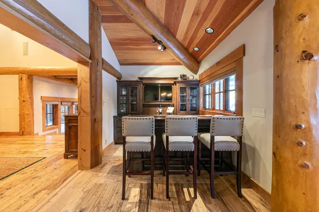 $4,800,000 | 163 Bob Sherman, Truckee, CA 96161