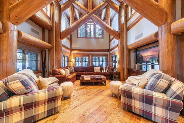$4,800,000 | 163 Bob Sherman, Truckee, CA 96161