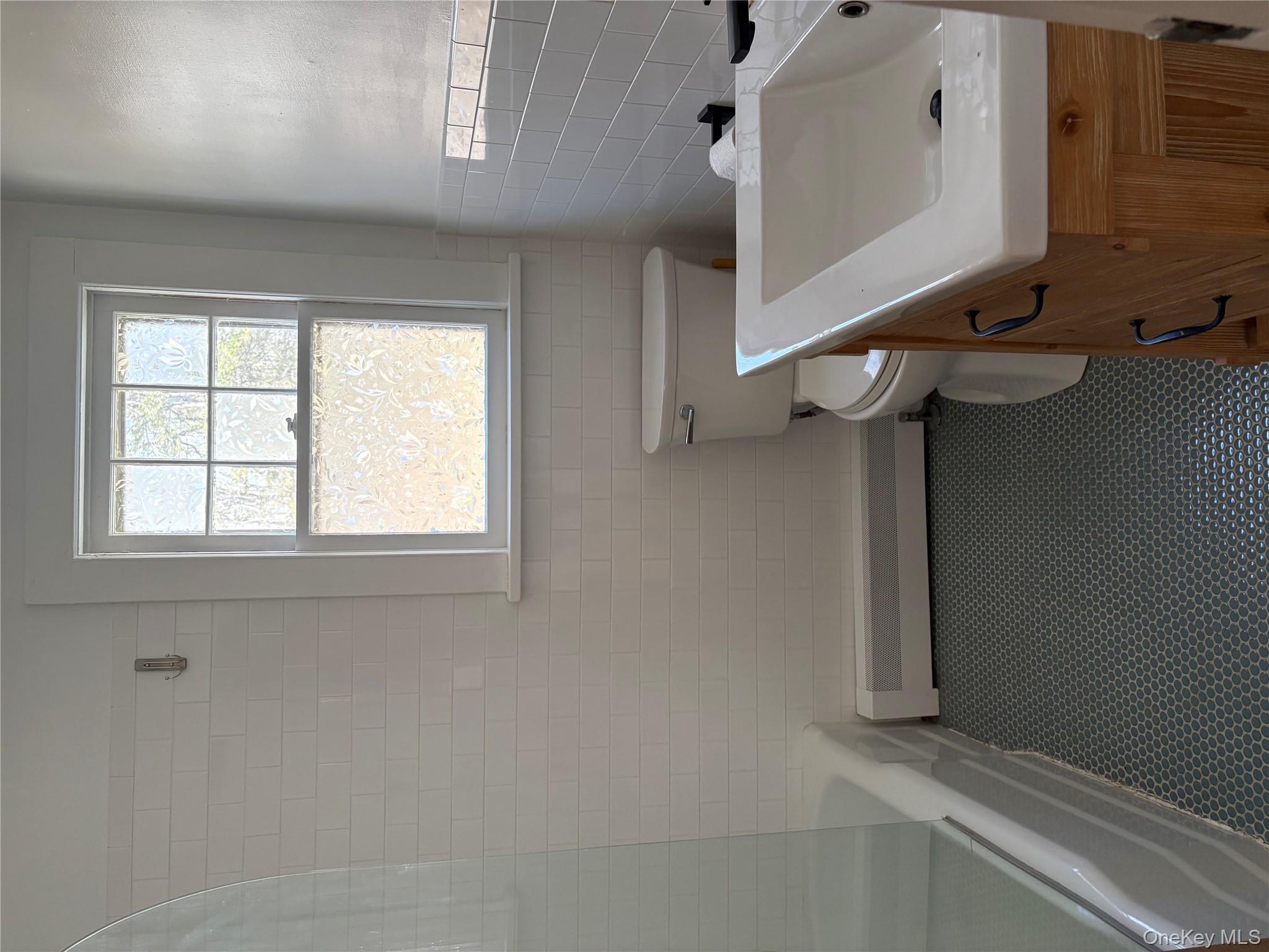 340 Metzger Road Red Hook, NY 12571 - Photo 11 of 16